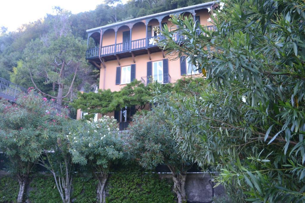 尼娜雷莱斯别墅精品住宿加早餐旅馆 Carate Urio 外观 照片